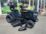 BLACK EDITION Rasentraktor PRO 228/108 Twin HS mit Winterpaket 120 Plus - Bild 4