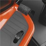 HUSQVARNA Rasentraktor TC 238T – mit Schneeschild 120Plus – Modell 2023 - Bild 5