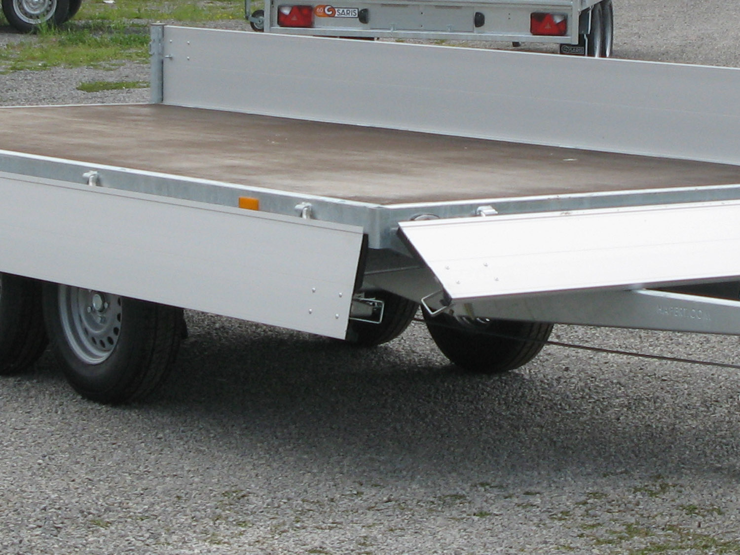 Hapert Azure H-2 – 2700 – 4050 x 1800 Bereifung 185R14C - Bild 3