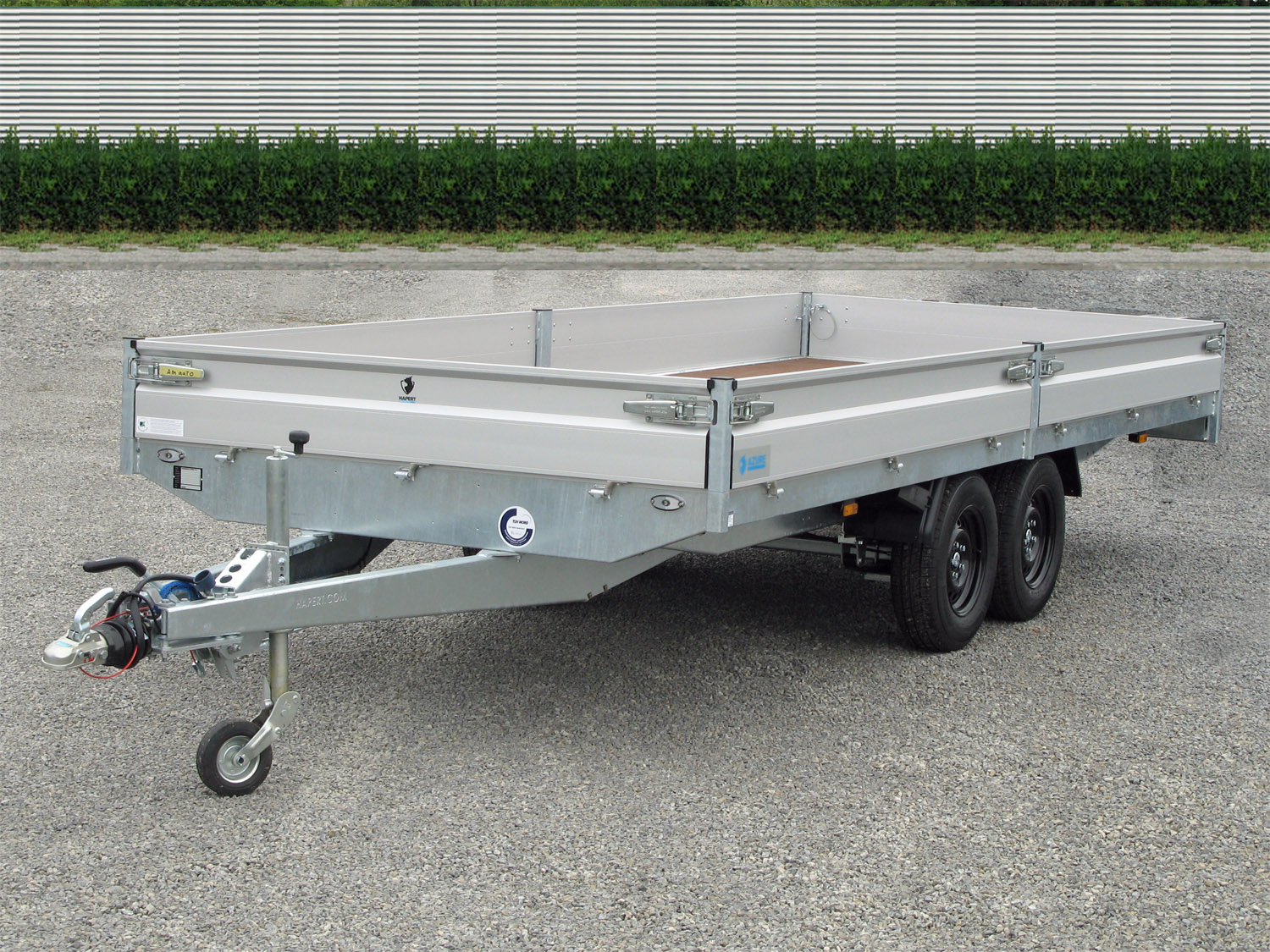 Hapert Azure H-2 – 3500 – 6050 x 2400 Parabelfederung – Niedriges Fahrwerk - Bild 1