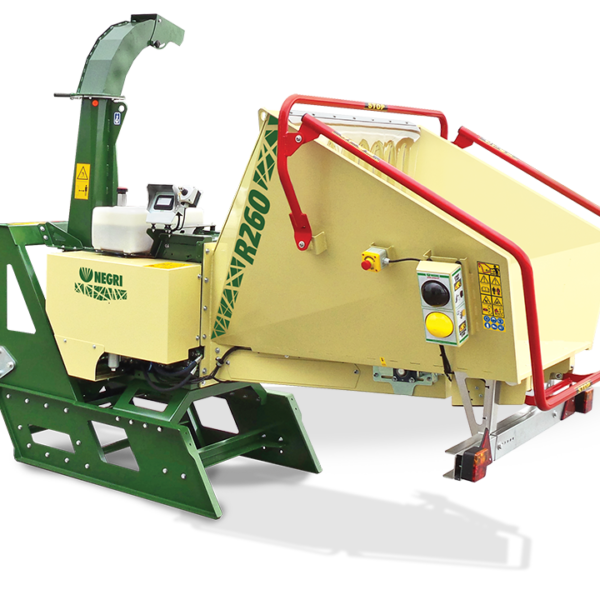 NEGRI Biohäcksler R260 / Häcksler mit Dreipunktaufnahme CAT. 1 / 2 für Traktor